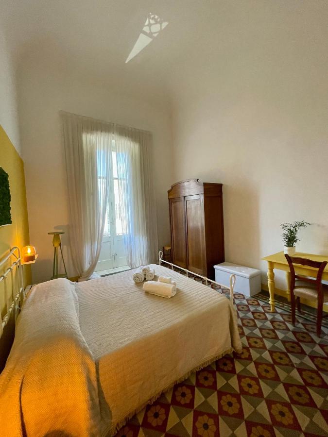 4 Balconi House-Appartamento Salentino Nel Centro Di Λέτσε Εξωτερικό φωτογραφία