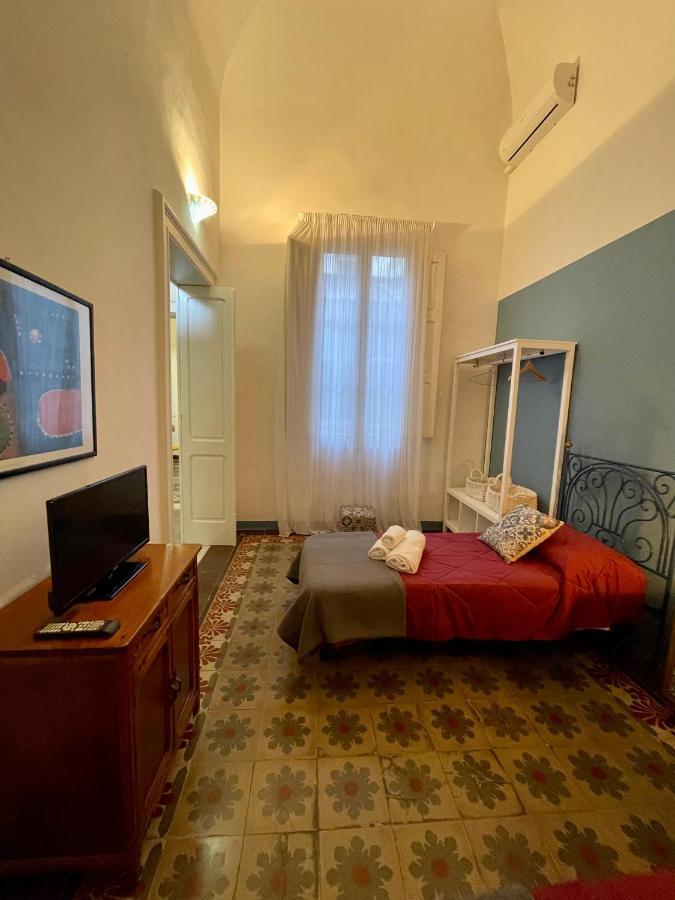 4 Balconi House-Appartamento Salentino Nel Centro Di Λέτσε Εξωτερικό φωτογραφία